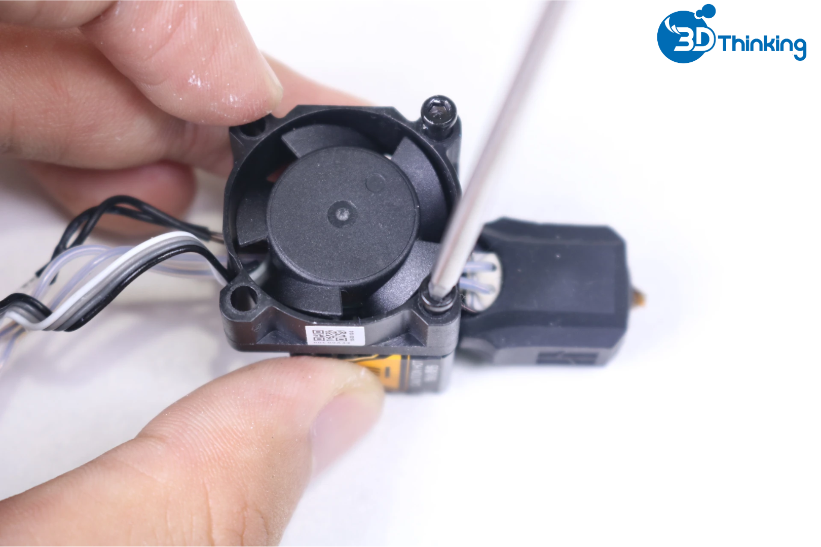 thay thế cụm đầu đùn nóng