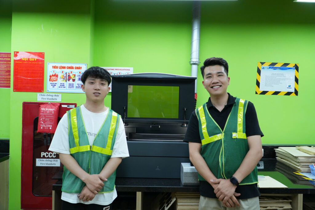 3D Thinking Bàn Giao Máy xTool P2S 55W Cho The Dewey Schools – Thúc Đẩy Giáo Dục STEM